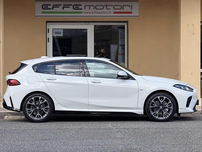Nuova BMW 118 M Sport 150 CV (110 kW) 2025 Bianco Utilitaria