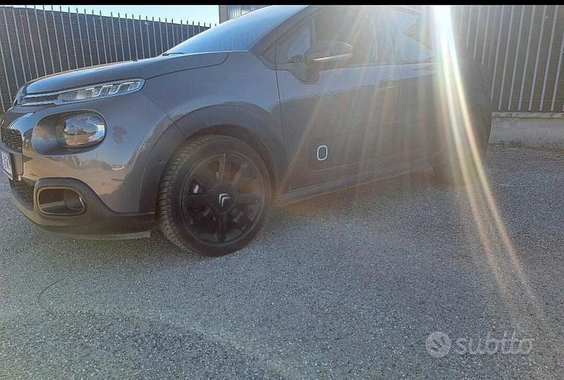Usata Citroën C3 PureTech 82 CV (60 kW) 2018 Grigio Utilitaria