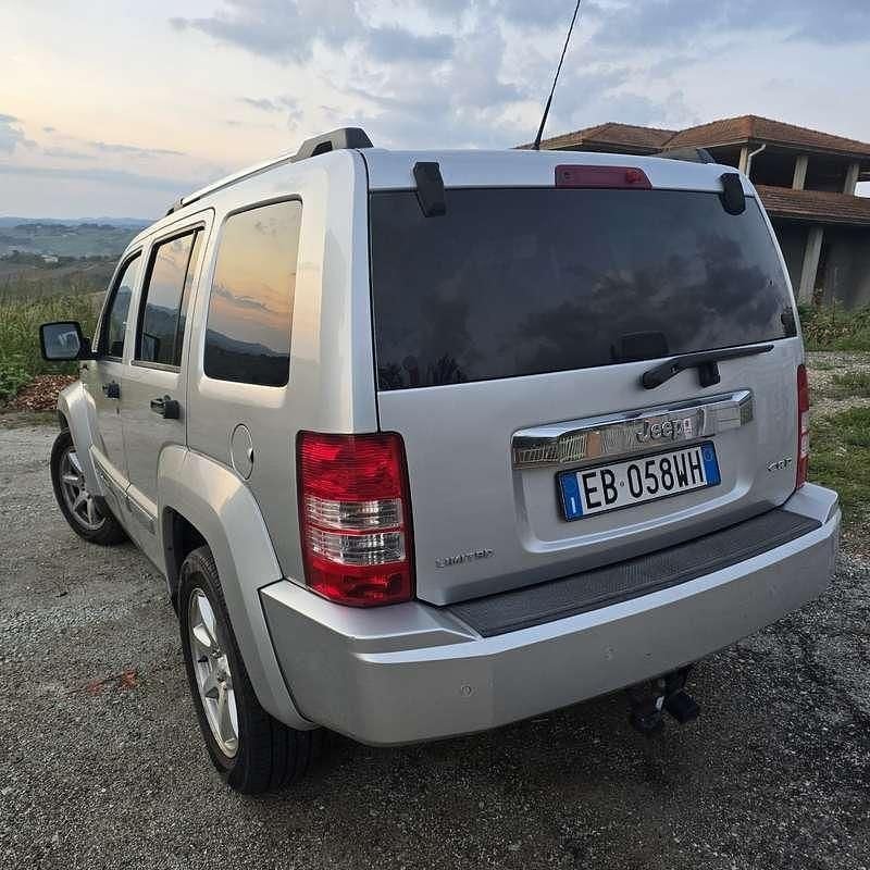 Usata Jeep Cherokee Limited 177 CV (130 kW) 2010 SUV