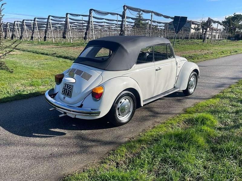 Usata VW Käfer 50 CV (36 kW) 1973 Bianco Cabrio