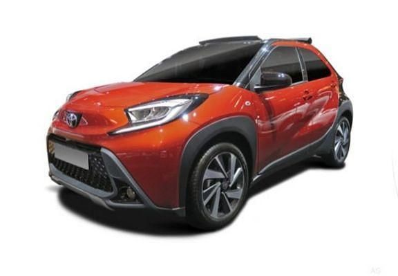 Usata Toyota Aygo X Active 72 CV (52 kW) 2025 Bianco SUV