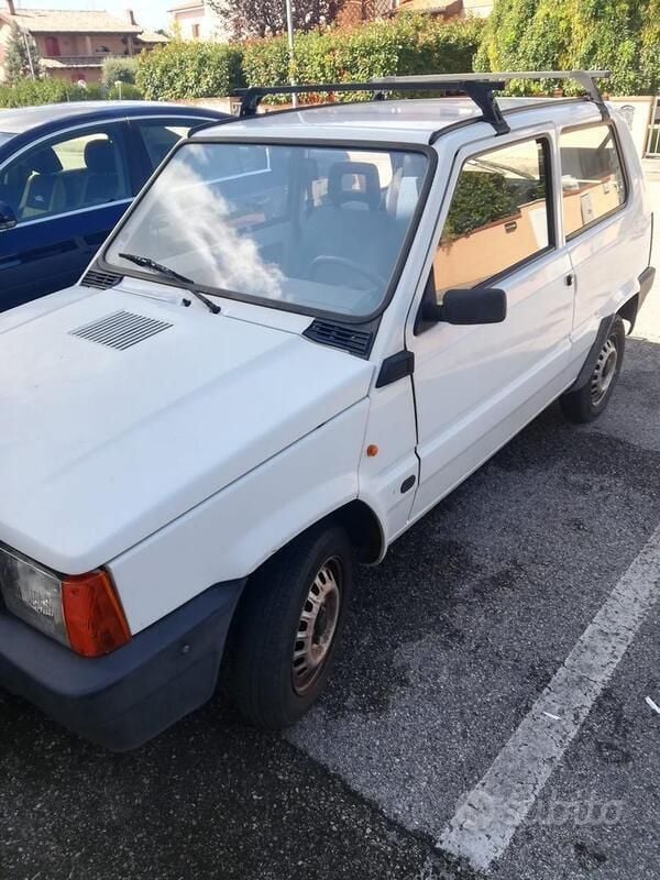 Usata 2000 Fiat Panda Young Due volumi | 2200 € (Buon prezzo) - Immagine 1/4
