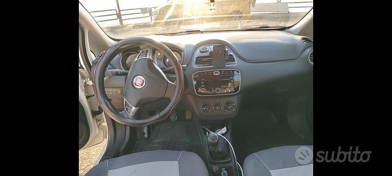 Usata Fiat Grande Punto 2011 Bianco Utilitaria