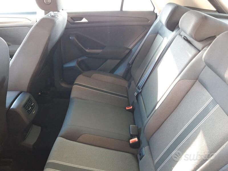 Usata VW T-Roc 116 CV (85 kW) 2020 Bianco SUV