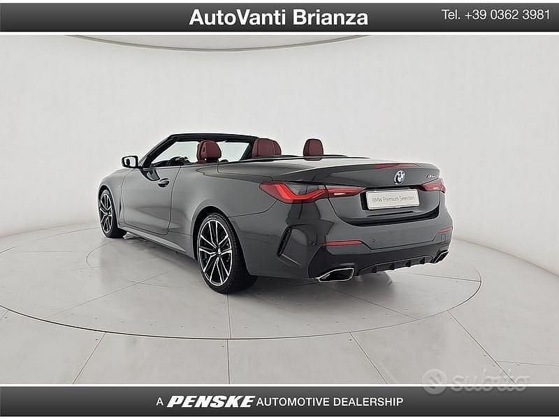 Usata BMW 440 Efficient Dynamics 374 CV (275 kW) 2022 Grigio Cabrio