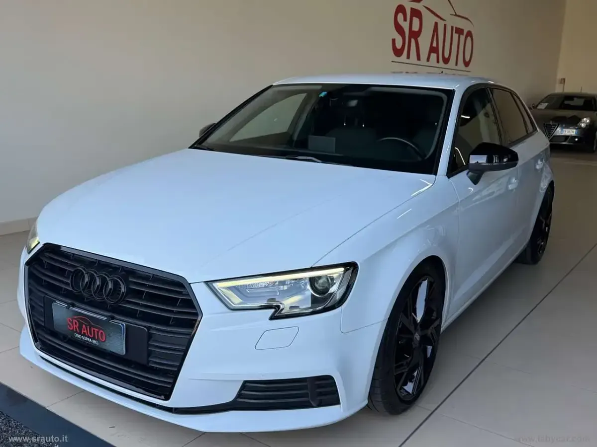 Usata Audi A3 116 CV (85 kW) 2019 Bianco Berlina