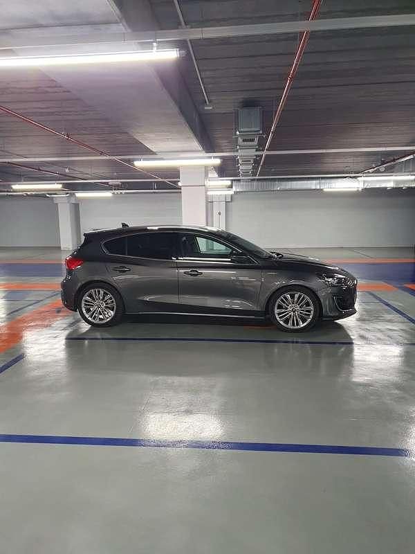 Usata Ford Focus Vignale 120 CV (88 kW) 2018 Grigio Berlina