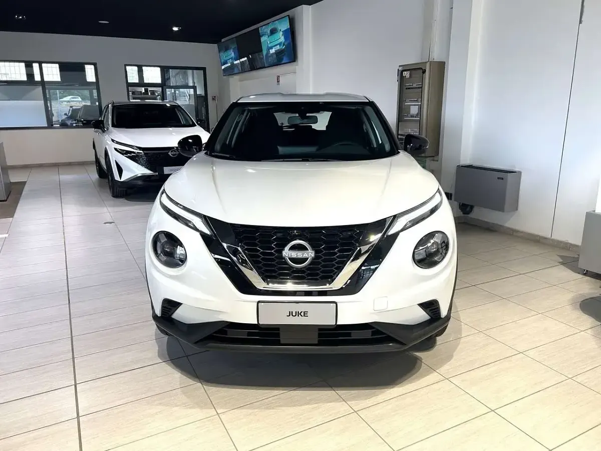 Nuova Nissan Juke Acenta 114 CV (83 kW) 2026 Bianco perla SUV