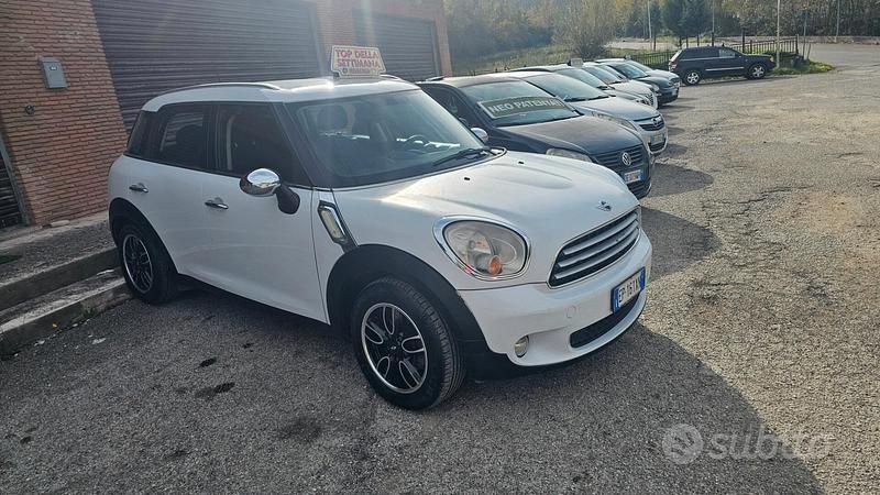 Usata Mini Cooper D Countryman 89 CV (65 kW) 2012 Bianco SUV