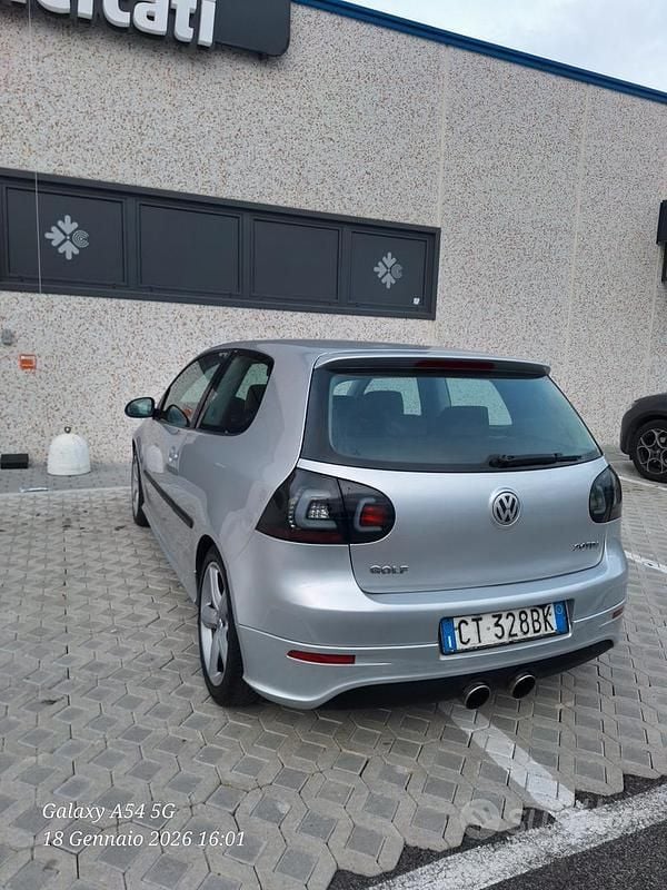 Usata VW Golf IV 140 CV (102 kW) 2003 Berlina