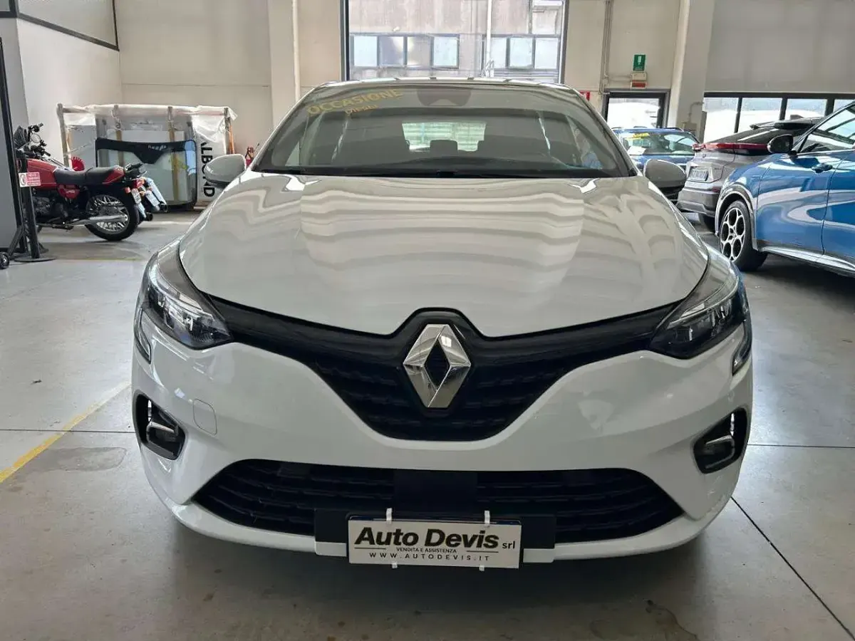 Usata Renault Clio V Business 86 CV (63 kW) 2021 Bianco Berlina