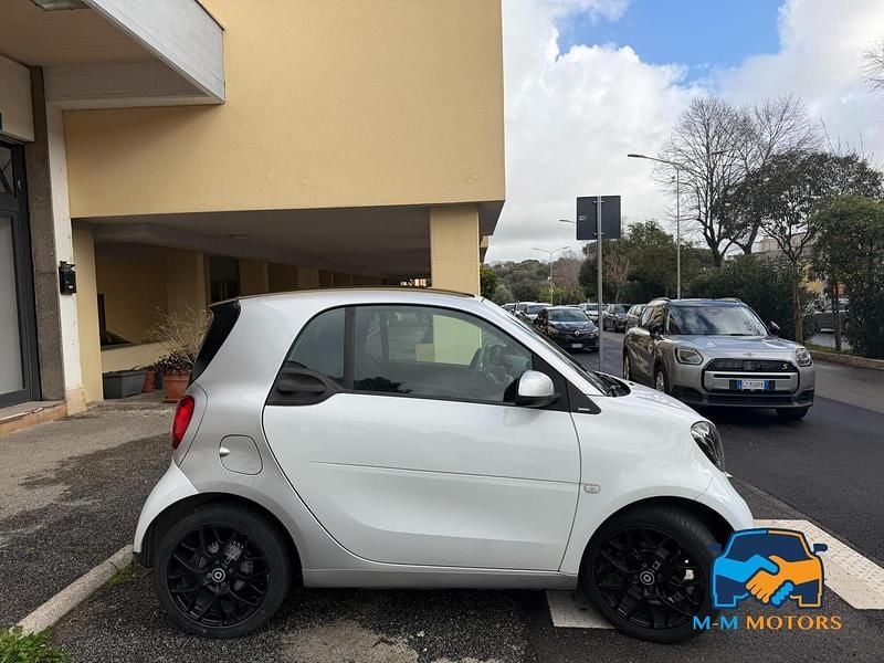 Usata Smart ForTwo Cabrio Passion 89 CV (65 kW) 2017 Bianco Cabrio