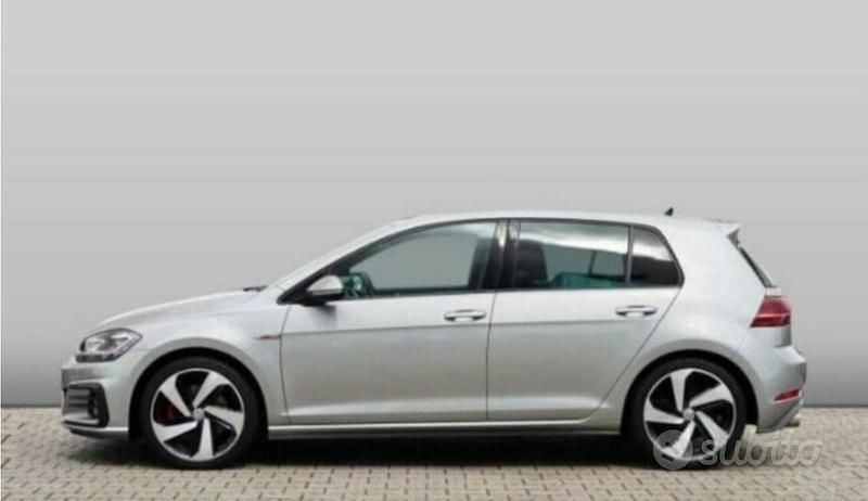 Usata VW Golf GTI 230 CV (169 kW) 2018 Grigio Coupé