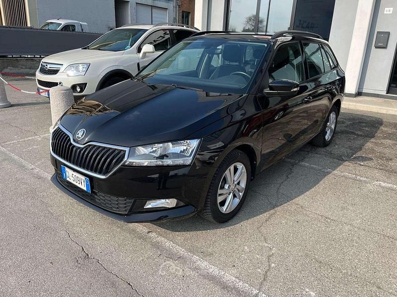 Usata Skoda Fabia Design Edition 95 CV (69 kW) 2022 Nero met Utilitaria
