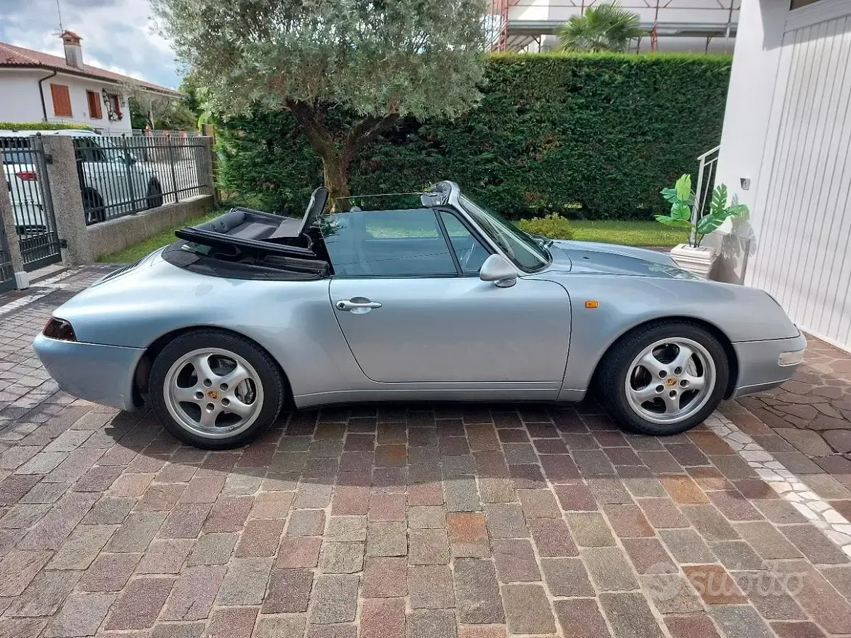 Usata Porsche 993 286 CV (210 kW) 1996 Cabrio
