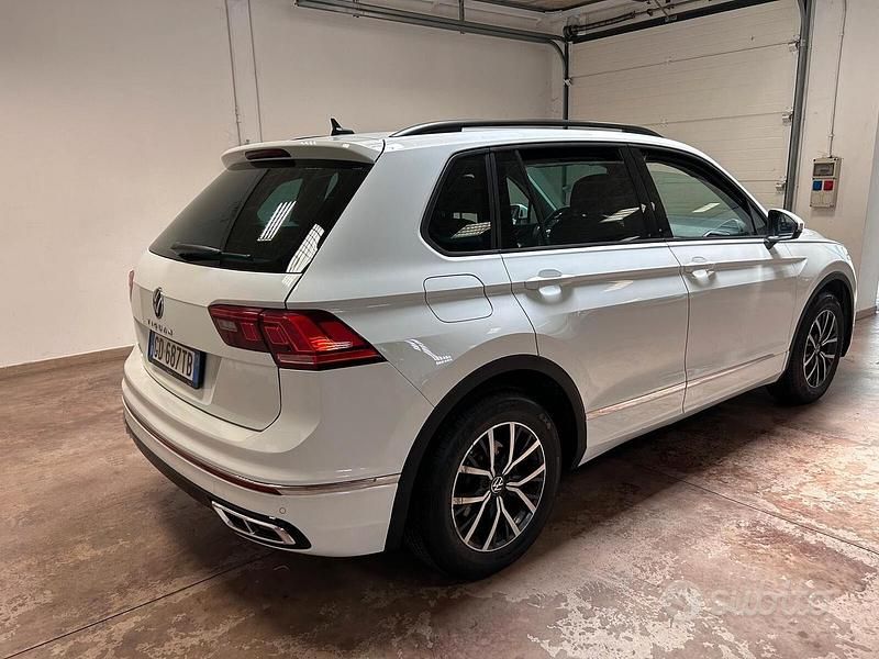 Usata VW Tiguan R 200 CV (147 kW) 2021 Bianco SUV