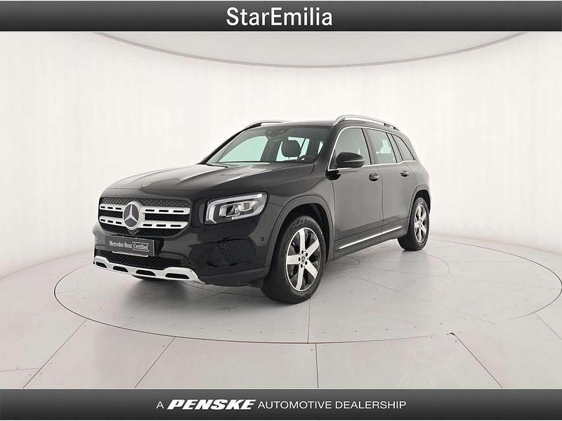 Nero Usata 2022 Mercedes GLB180 SUV | 31.900 € (Buon prezzo) - Immagine 1/4