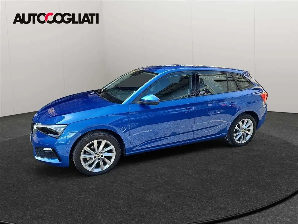 Usata Skoda 110 R Style 110 CV (80 kW) 2023 Blu/azzurro Berlina