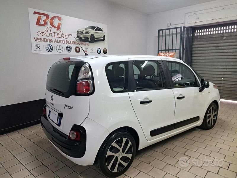 Usata Citroën C3 Picasso 95 CV (69 kW) 2012 Bianco Monovolume