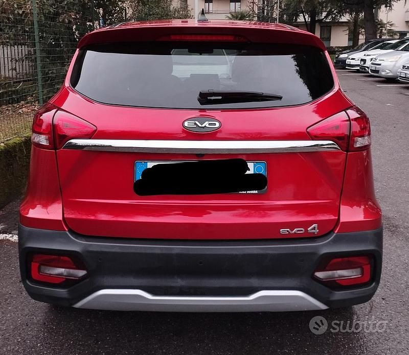 Usata EVO Evo 4 115 CV (84 kW) 2023 Rosso SUV