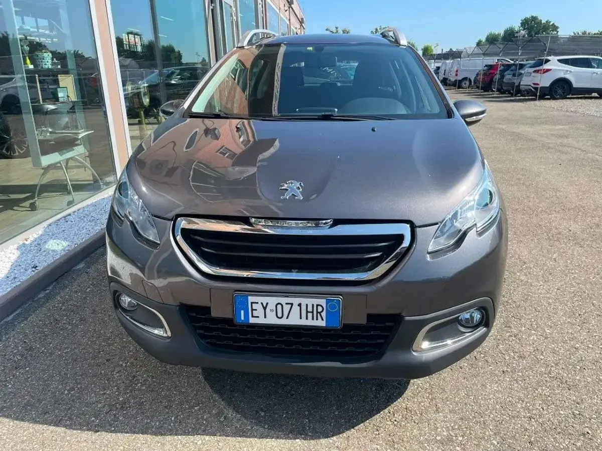 Usata Peugeot 2008 Allure 82 CV (60 kW) 2015 Antracite SUV