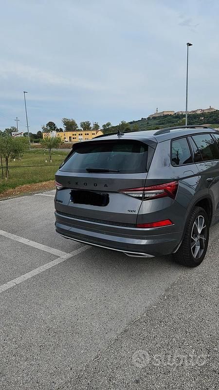 Usata Skoda Kodiaq SportLine 150 CV (110 kW) 2022 Grigio SUV