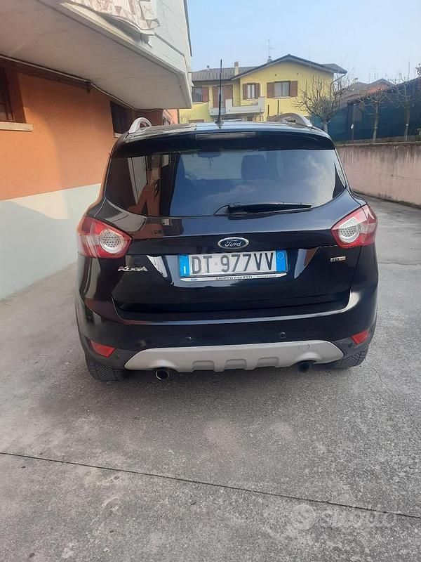 Usata Ford Kuga Titanium 136 CV (100 kW) 2009 Nero SUV