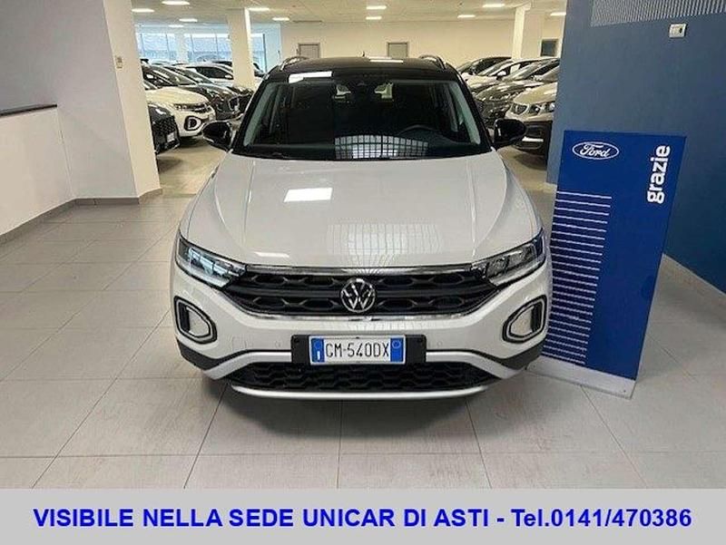 Usata VW T-Roc Style 110 CV (80 kW) 2023 Ascot grey SUV
