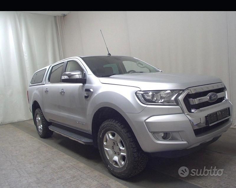 Usata Ford Ranger Limited 160 CV (117 kW) 2019 Grigio Pick-up