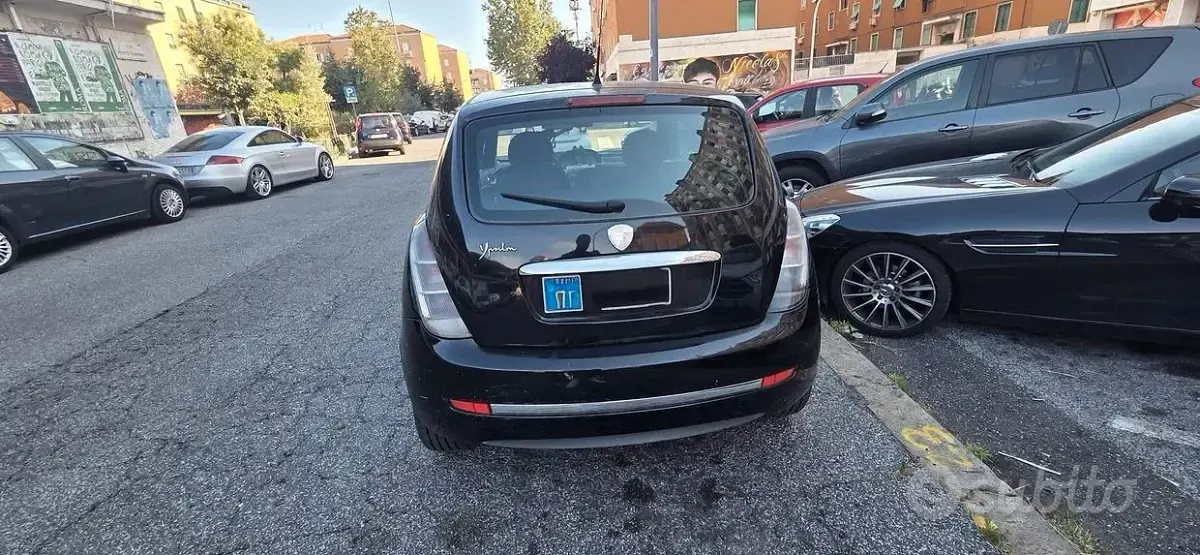 Usata Lancia Ypsilon 60 CV (44 kW) 2007 Nero Utilitaria