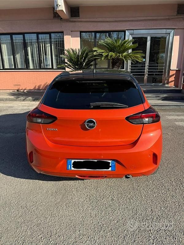 Usata Opel Corsa Elegance 75 CV (55 kW) 2020 Berlina