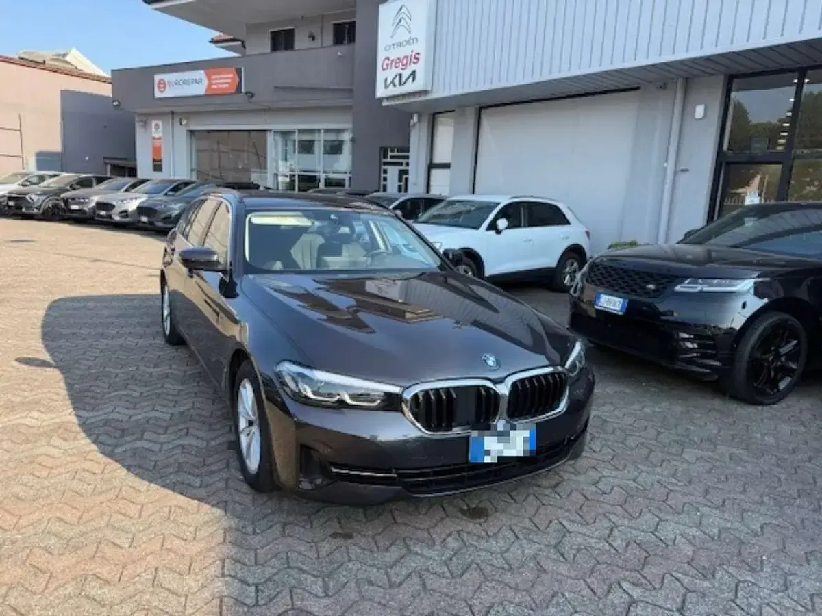 Usata BMW 520 190 CV (139 kW) 2022 Nero Berlina