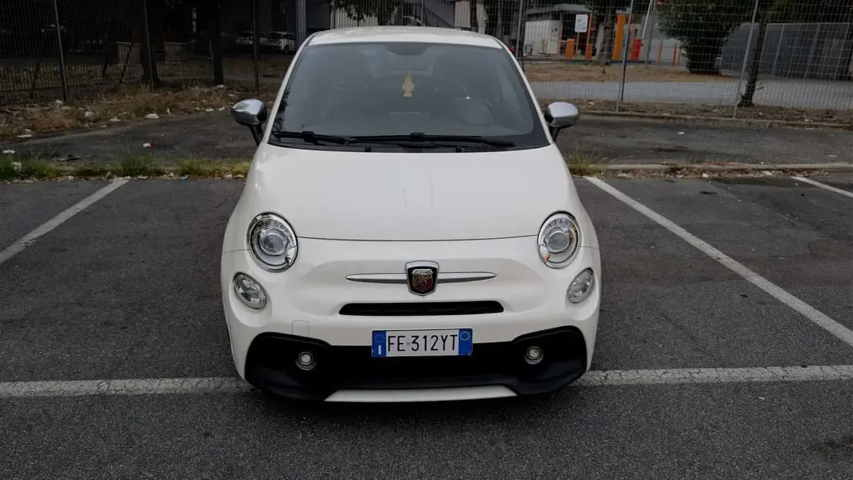 Usata Abarth 500 Custom 135 CV (99 kW) 2016 Utilitaria