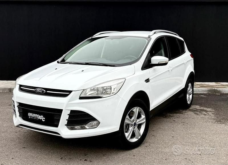 Usata Ford Kuga Titanium 140 CV (102 kW) 2013 Bianco SUV