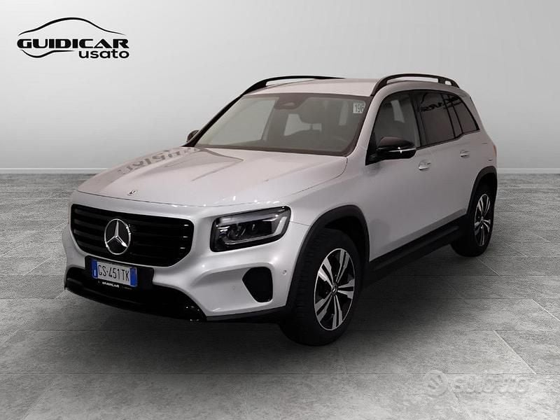Usata Mercedes GLB200 Advanced Plus 150 CV (110 kW) 2024 Grigio SUV