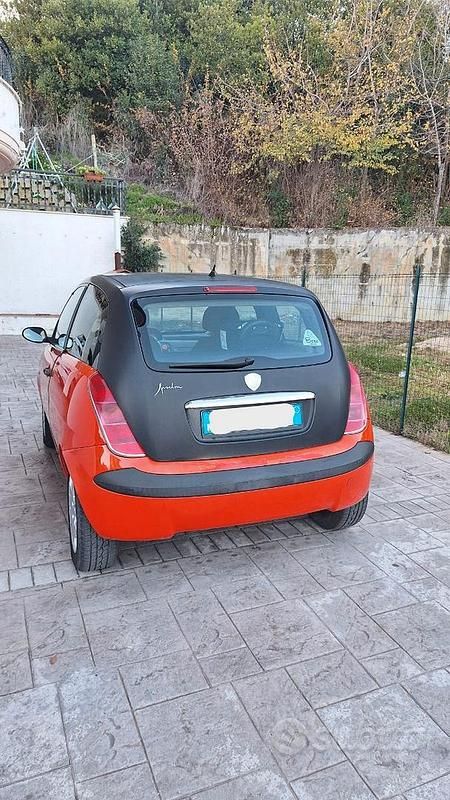 Usata Lancia Ypsilon 2006 Utilitaria