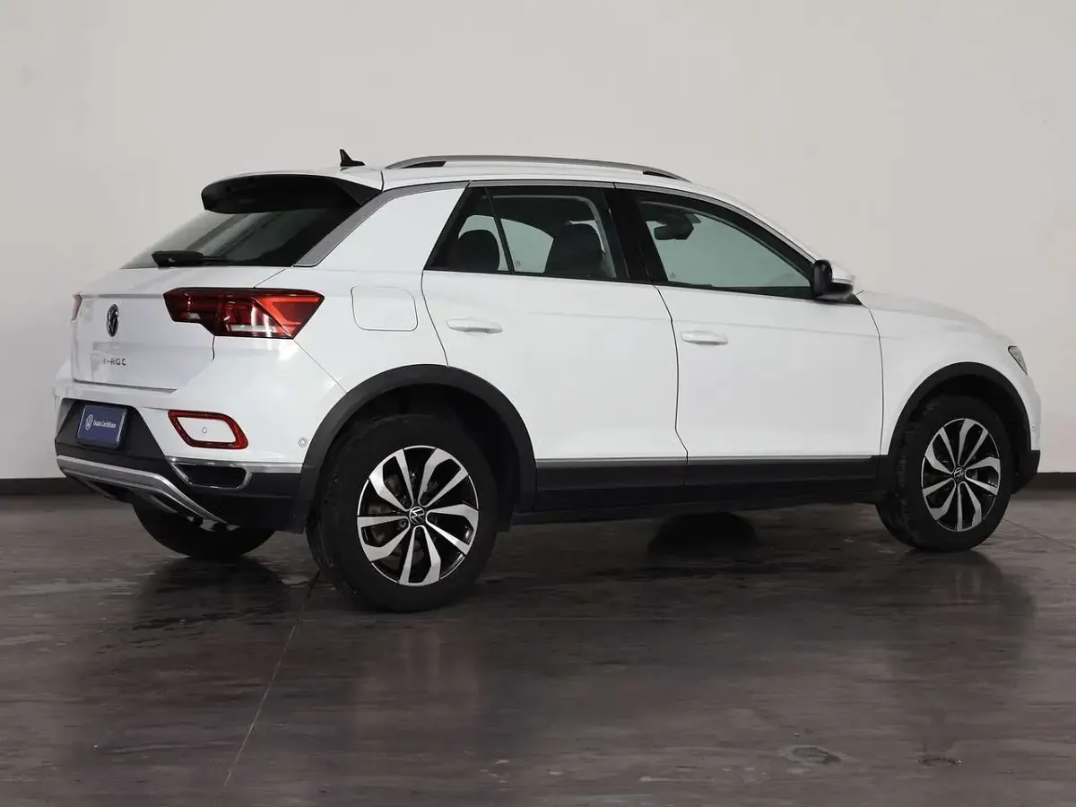 Usata VW T-Roc Style 110 CV (80 kW) 2022 Pure white SUV