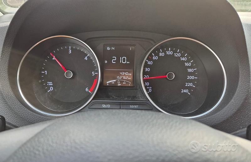 Usata VW Polo 75 CV (55 kW) 2017 Bianco Utilitaria