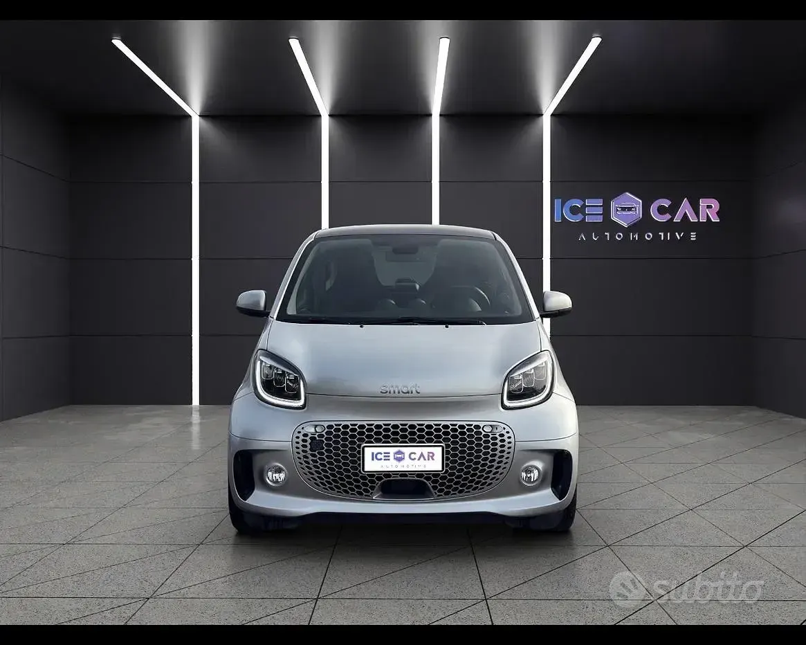 Usata Smart ForTwo Electric Drive Passion 41 kW (56 CV) 2021 Bianco Berlina