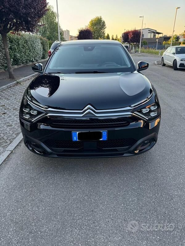 Usata Citroën C4 Feel 131 CV (96 kW) 2022 Nero Berlina
