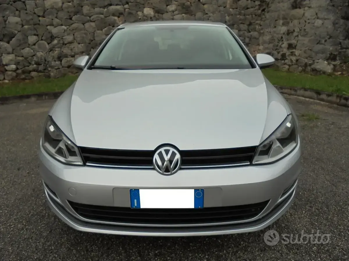 Usata VW Golf VII Comfortline 105 CV (77 kW) 2013 Grigio Berlina