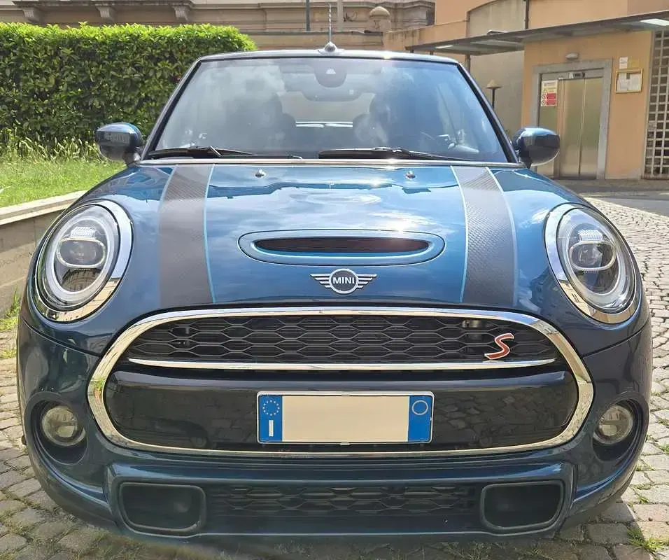 Usata Mini Cooper S Cabriolet 192 CV (141 kW) 2020 Blu/azzurro Cabrio