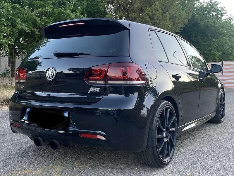 Usata VW Golf VI R 310 CV (228 kW) 2011 Utilitaria
