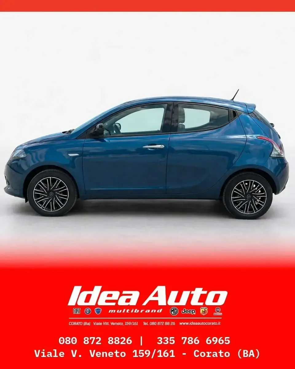 Usata Lancia Ypsilon Silver 69 CV (50 kW) 2022 Blu Utilitaria