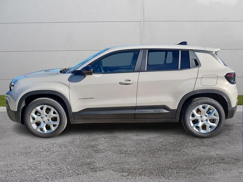 Usata Jeep Avenger Altitude 101 CV (74 kW) 2025 Sabbia SUV