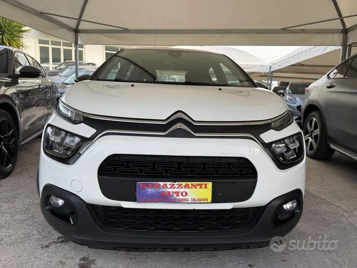 Usata Citroën C3 Shine 83 CV (61 kW) 2022 Bianco Utilitaria