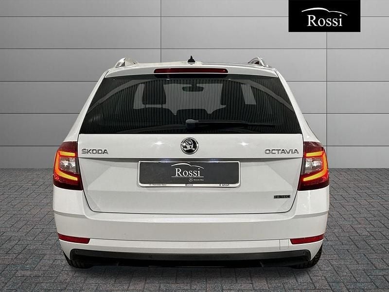 Usata Skoda Octavia G-TEC Executive 110 CV (80 kW) 2018 Station wagon