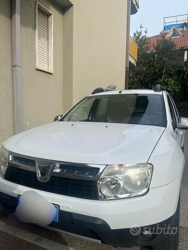 Usata 2012 Dacia Duster SUV | 5300 € (Buon prezzo) - Immagine 1/4