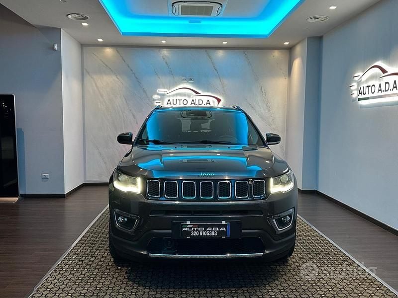 Usata Jeep Compass Limited 140 CV (102 kW) 2017 Grigio SUV