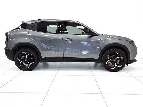 Nuova Alfa Romeo Junior 145 CV (106 kW) 2026 Grigio SUV